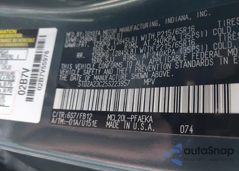 2005 Toyota Sienna Le z USA, uszkodzony, nr VIN 5TDZA23C25S223957